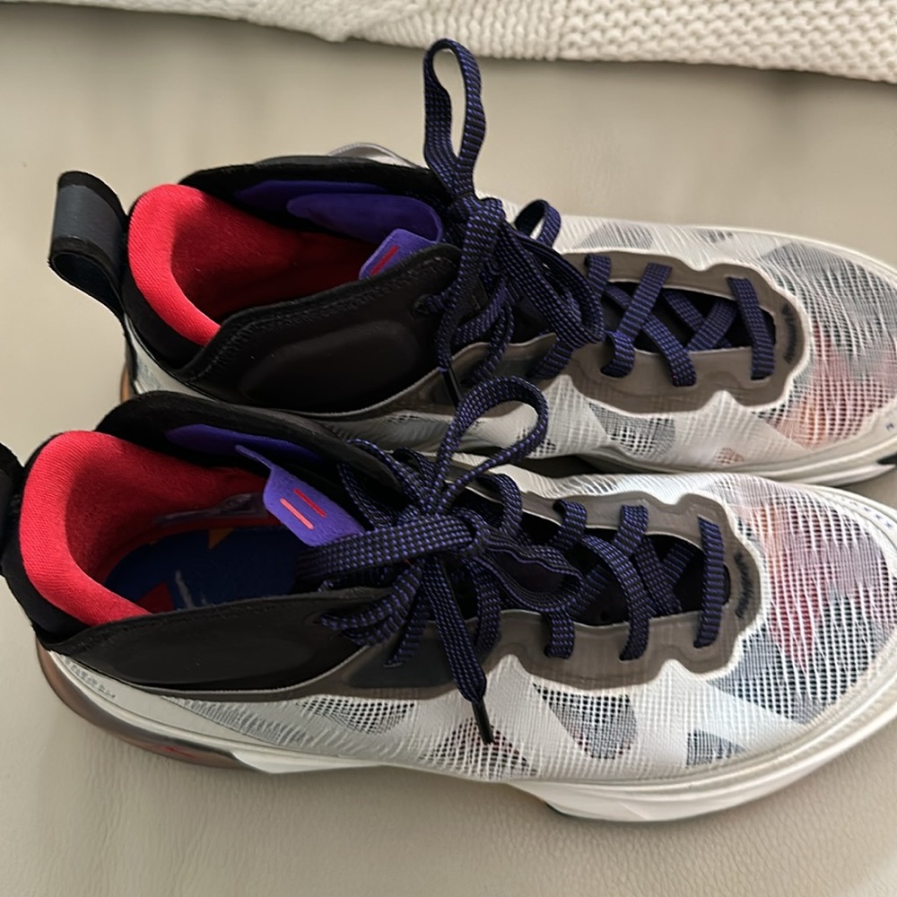 Nike Air Jordan XXXVII 37 Beyond Borders. Bone color. Size 10 men’s - Picture 4 of 7